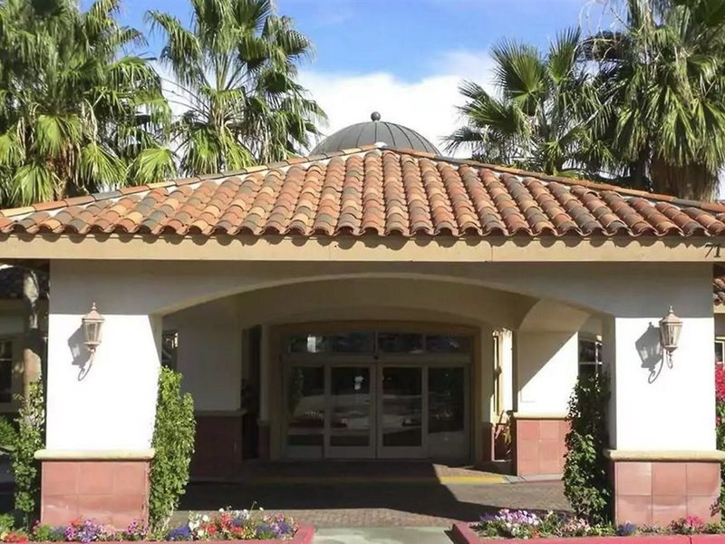 Hilton Garden Inn Palm Springs