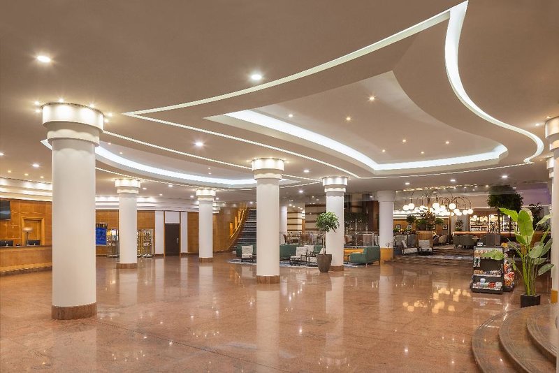Hilton Paris Charles de Gaulle Airport