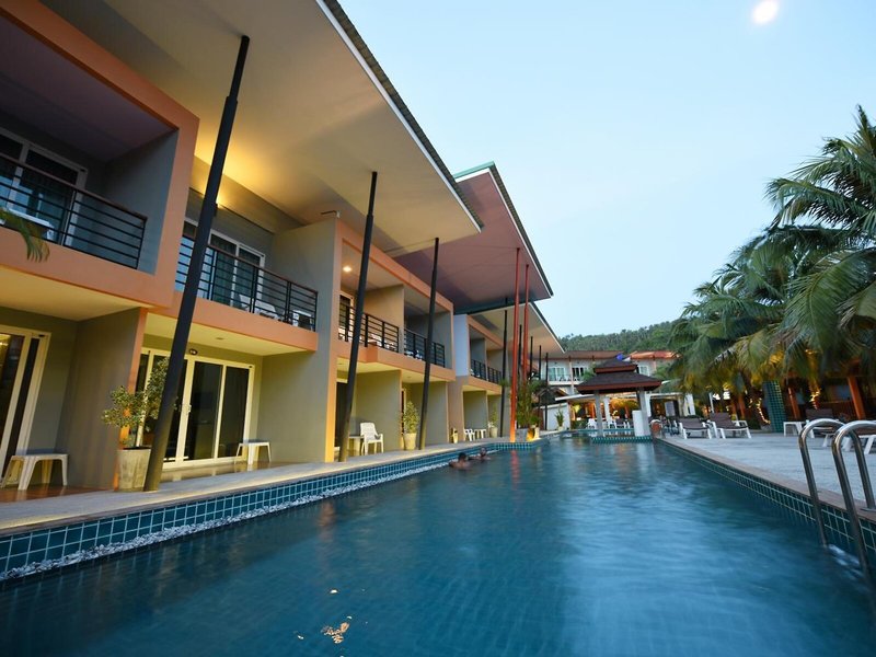 Phi Phi Anita Resort 18