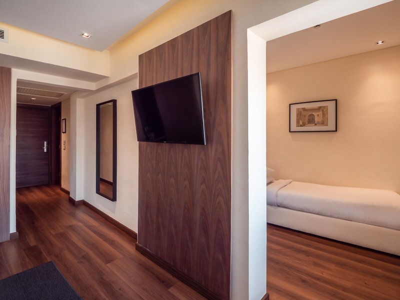 Hotel President 21