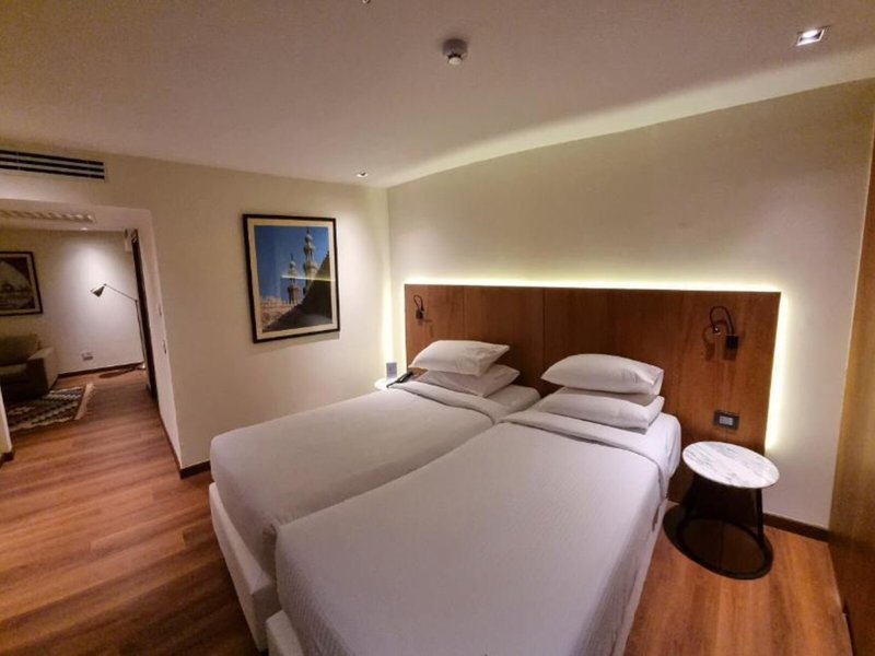 Hotel President 39
