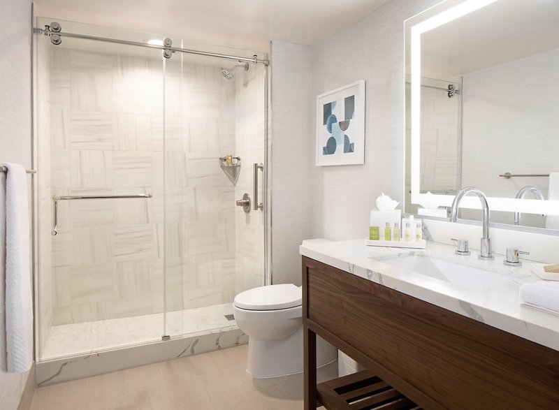 Hilton Santa Monica Hotel & Suites 6