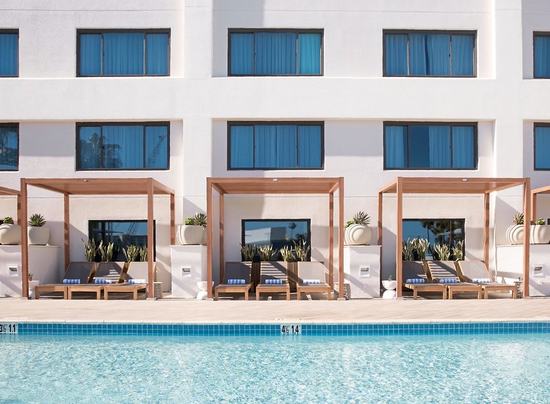 Hilton Santa Monica Hotel & Suites 10