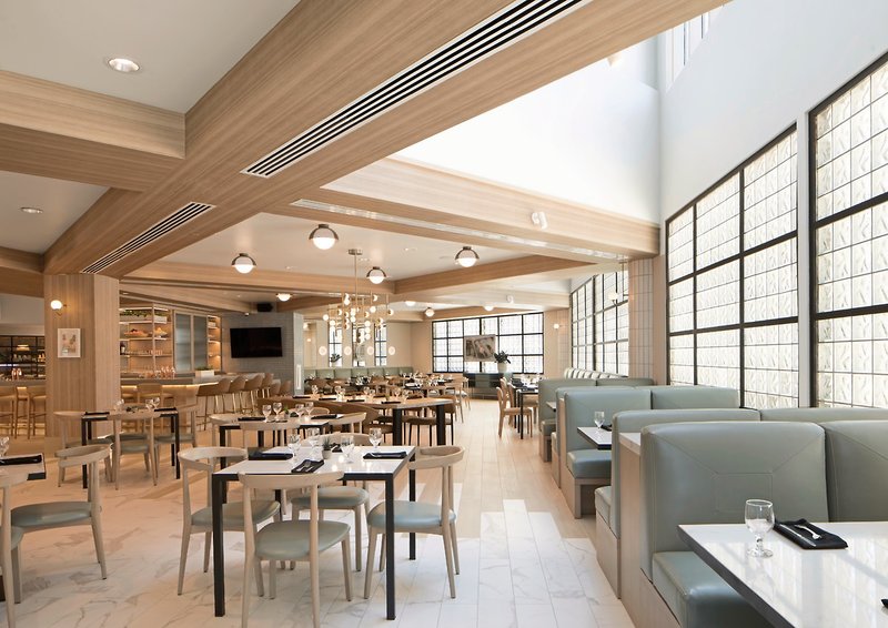 Hilton Santa Monica Hotel & Suites 11