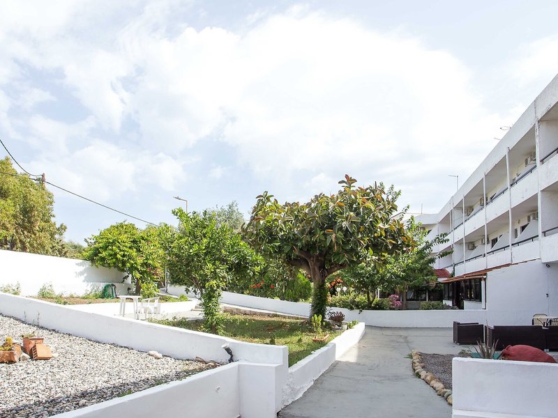 Nikos Studios 3