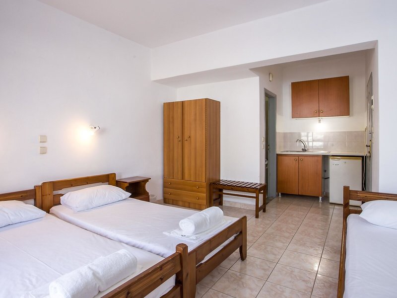 Nikos Studios 29