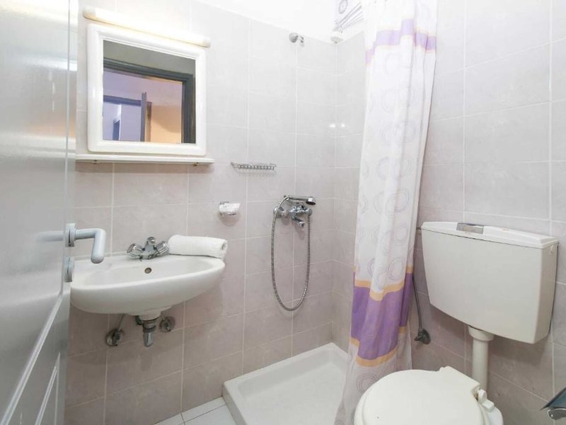 Nikos Studios 41