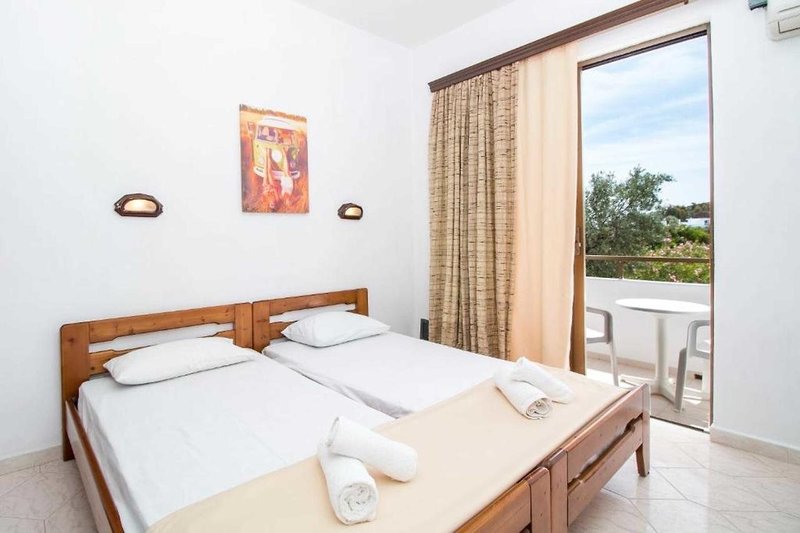 Nikos BnB 9