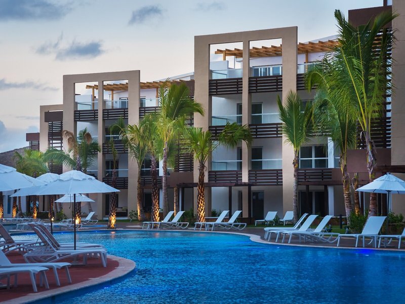 BlueBay Grand Punta Cana 1 - Exterior