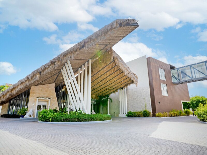 BlueBay Grand Punta Cana 2 - Exterior