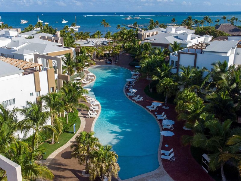 BlueBay Grand Punta Cana 19 - Outdoor Pool