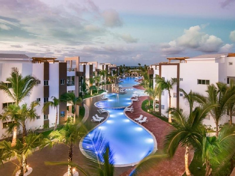 BlueBay Grand Punta Cana 21 - Outdoor Pool