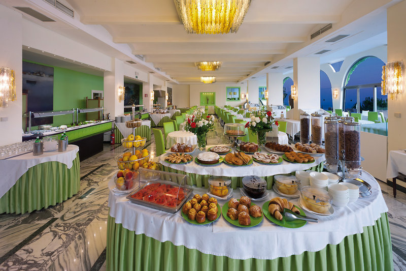 Grand Hotel President 17