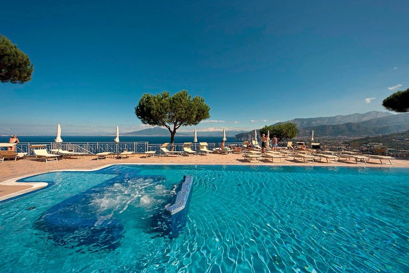 Grand Hotel President 1 - Outdoor Pool