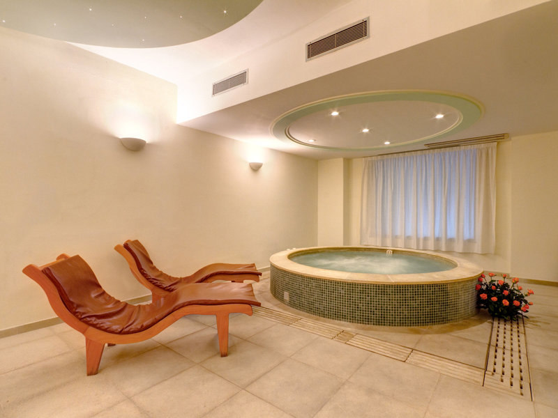 Grand Hotel President 22