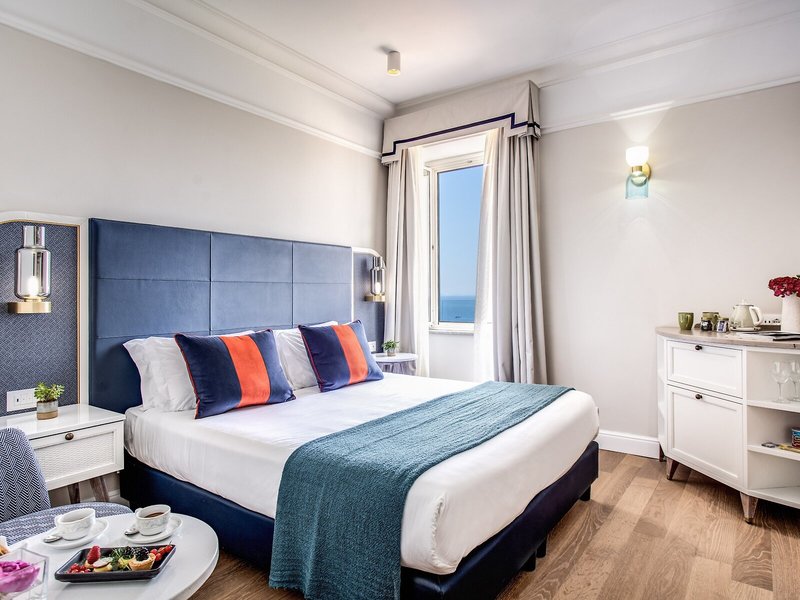 Mediterraneo Sorrento 36