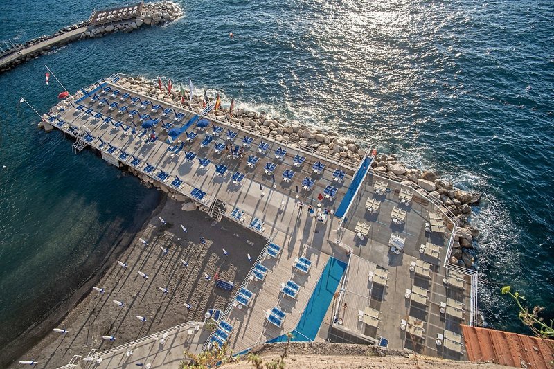 Hotel Mediterraneo Sorrento 3