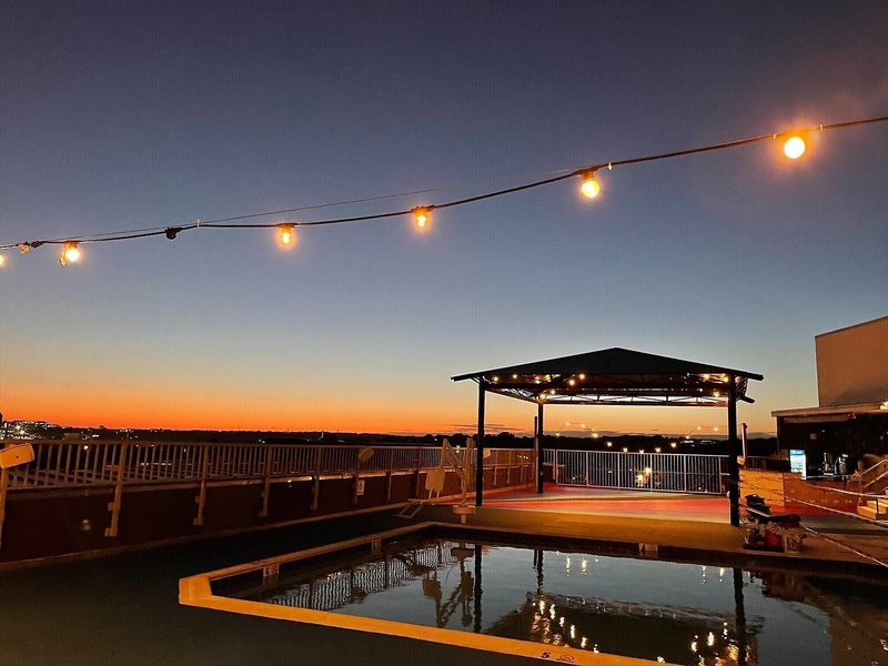 The Ven at Embassy Row 13