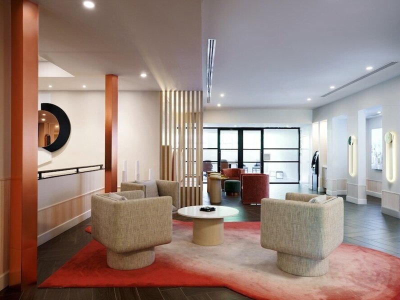 The Ven at Embassy Row 26