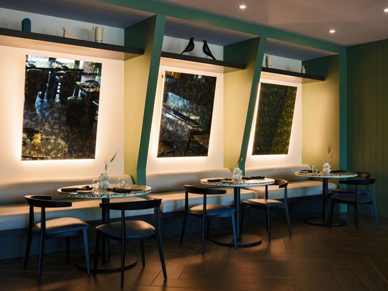 The Ven at Embassy Row 33