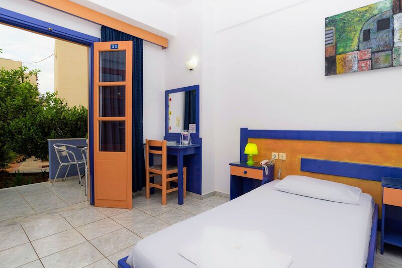 Eltina Apartments 7