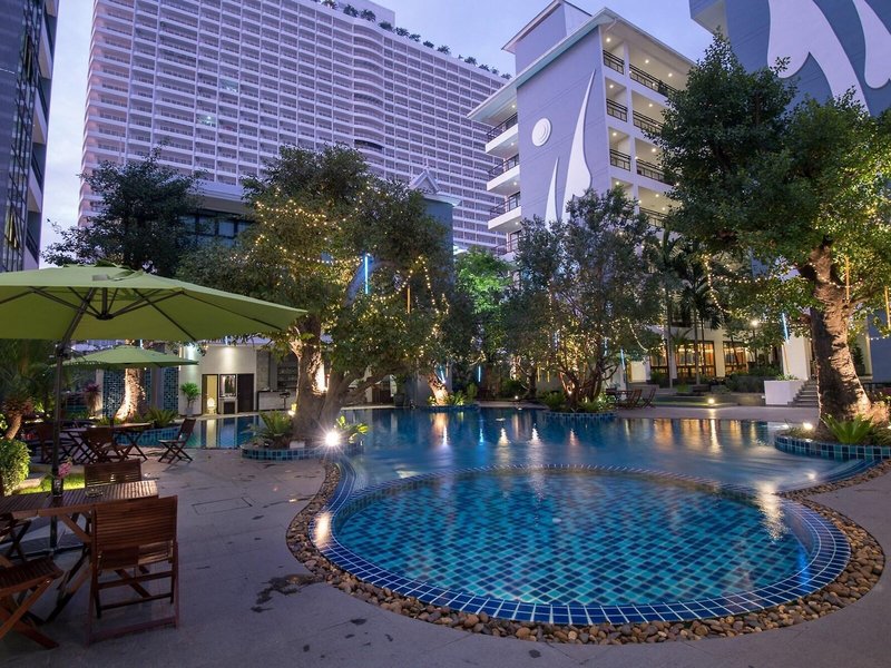 Bay Beach Resort Pattaya 11