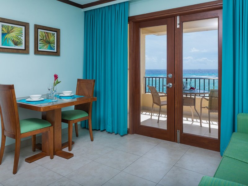 Yellow Bird 32 - Restaurant