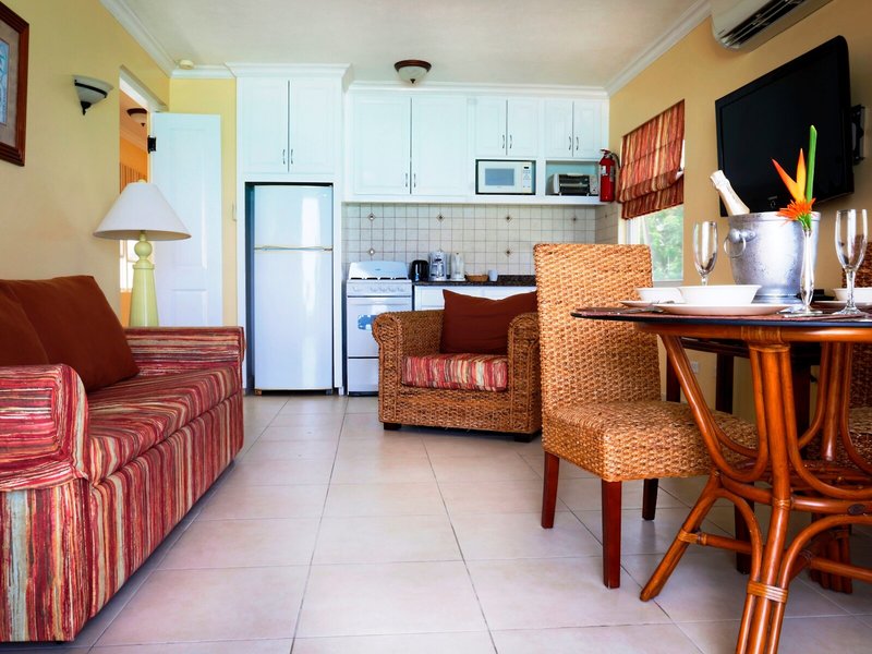 Yellow Bird 38 - Room Example