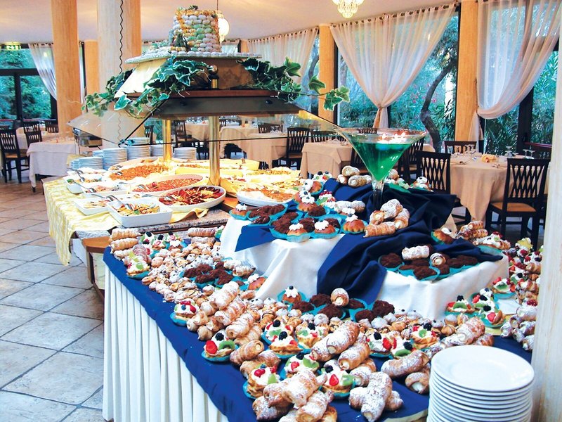 Palmasera Village Resort 28