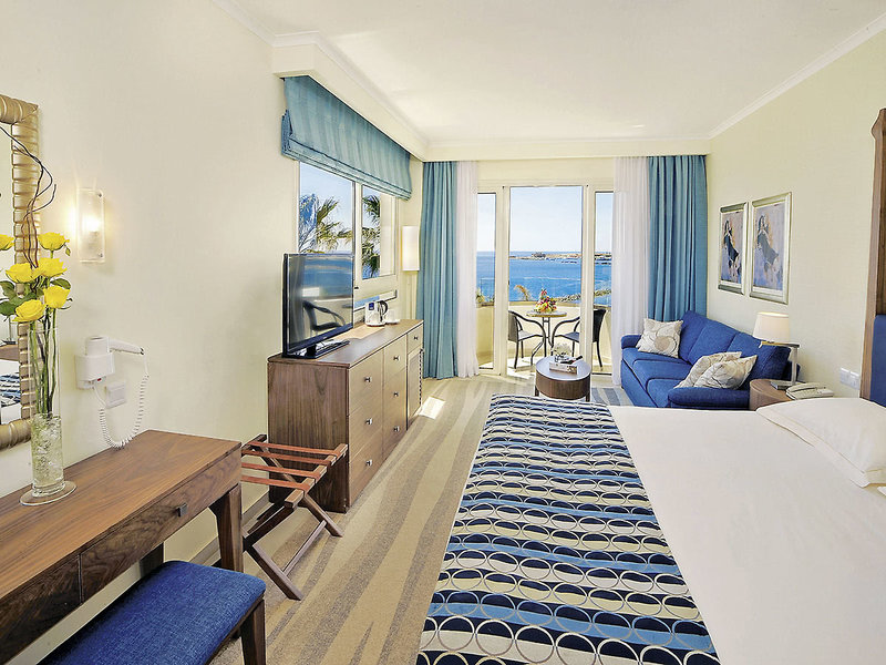 Alexander the Great Beach Hotel 9