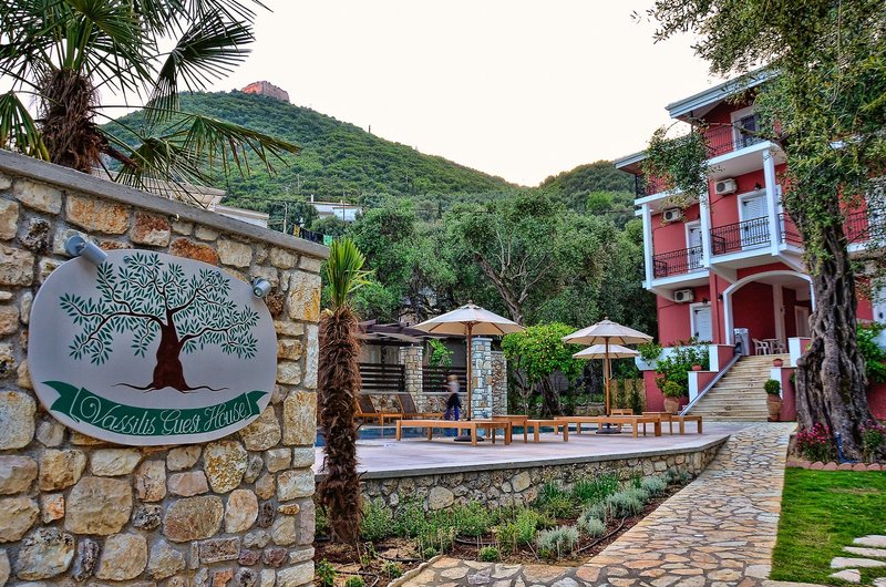 Vassilis Guest House 4