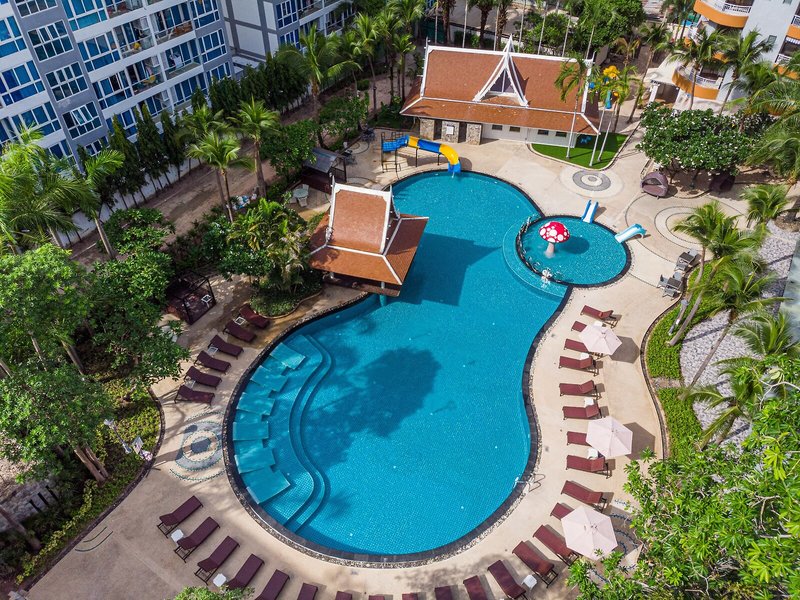 Mercure Pattaya Hotel 4 - Outdoor Pool