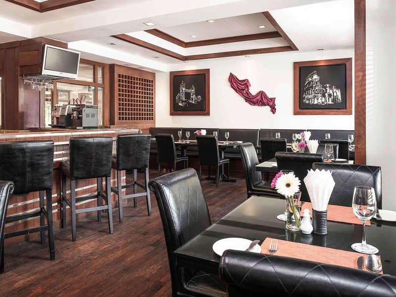 Mercure Pattaya Hotel 18 - Restaurant