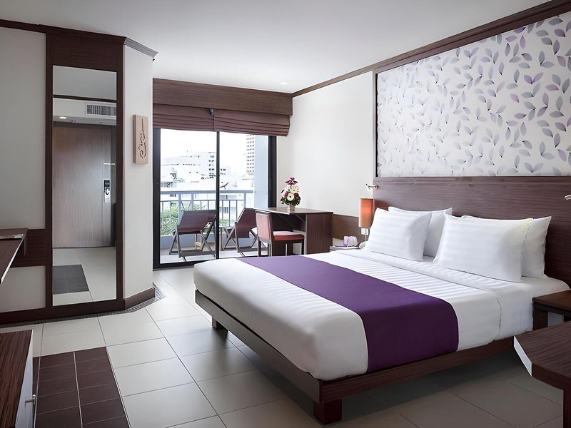 Mercure Pattaya Hotel 48 - Room Example