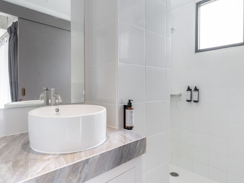 Mercure Pattaya Hotel 50 - Bathroom Example