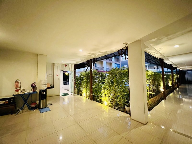 Inn Kham Apartment 9