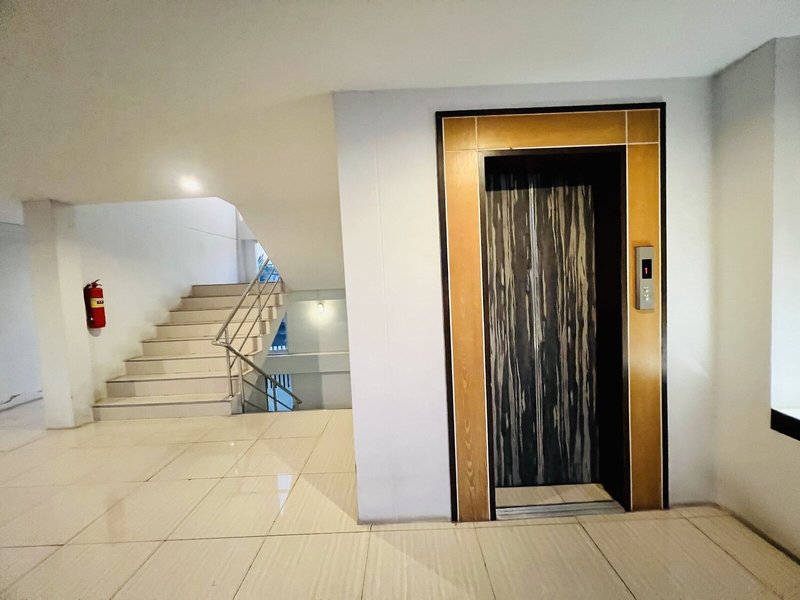 Inn Kham Apartment 12