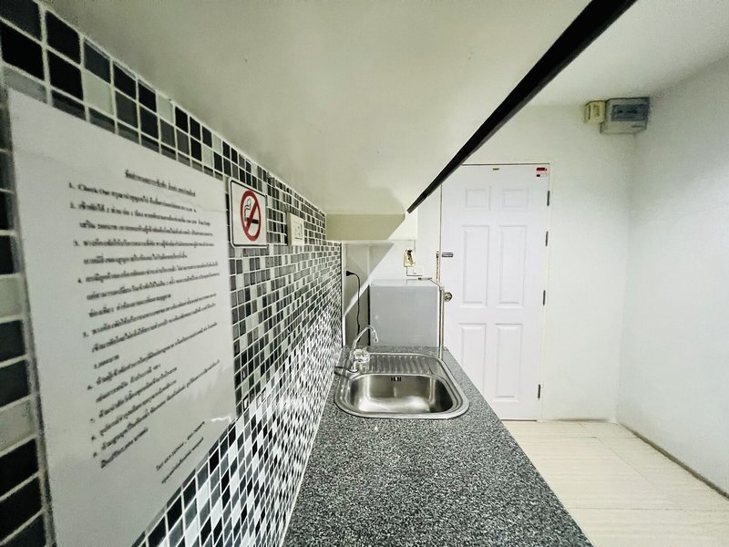 Inn Kham Apartment 15