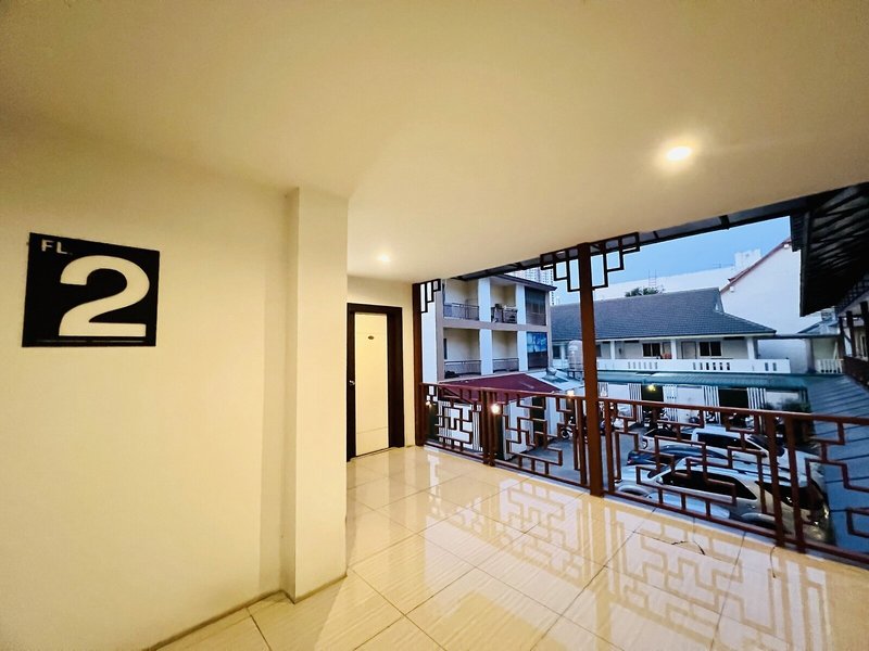 Inn Kham Apartment 17