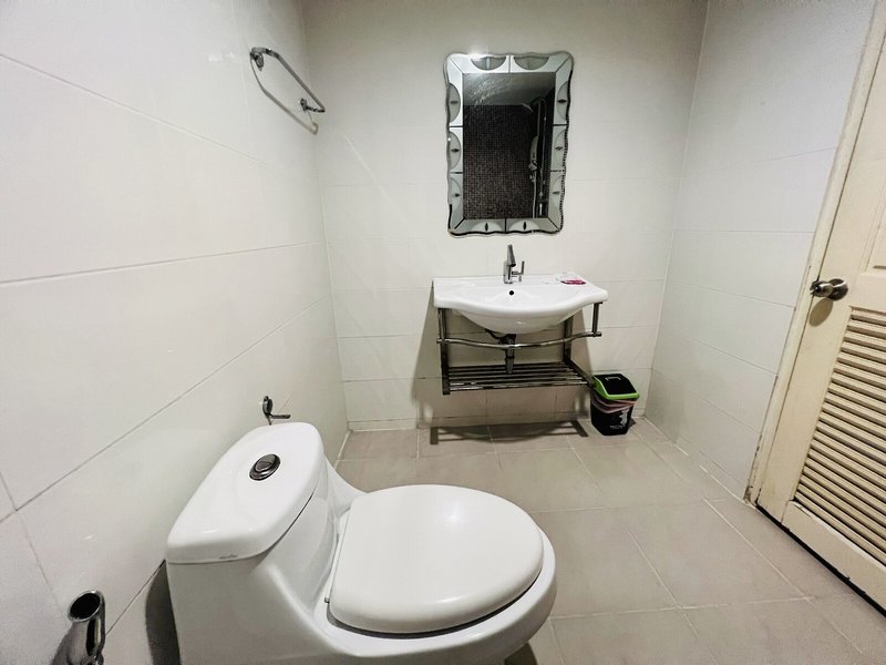 Inn Kham Apartment 35
