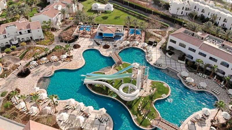 Reef Oasis Blue Bay Resort & Spa 4