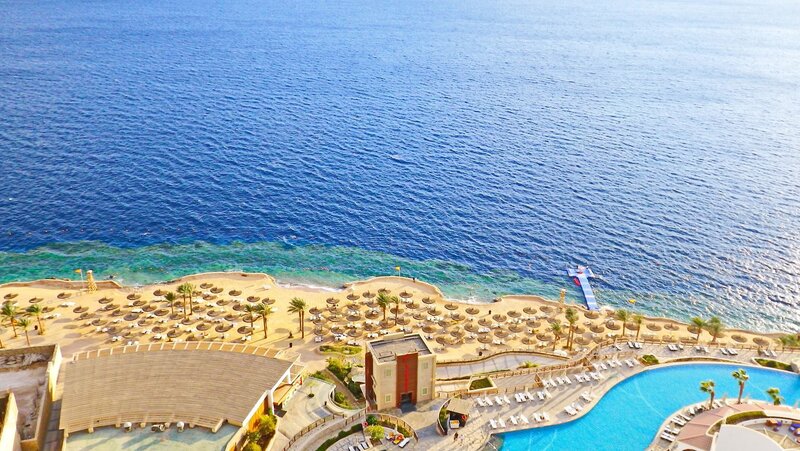 Reef Oasis Blue Bay Resort & Spa 8