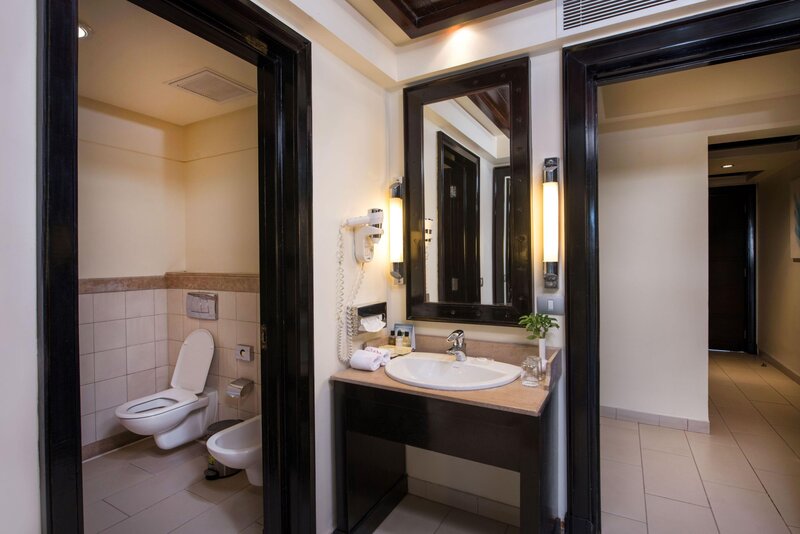 Reef Oasis Blue Bay Resort & Spa 50