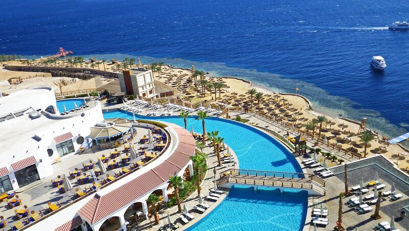 Reef Oasis Blue Bay Resort & Spa 2