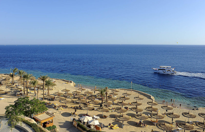 Reef Oasis Blue Bay Resort & Spa 9