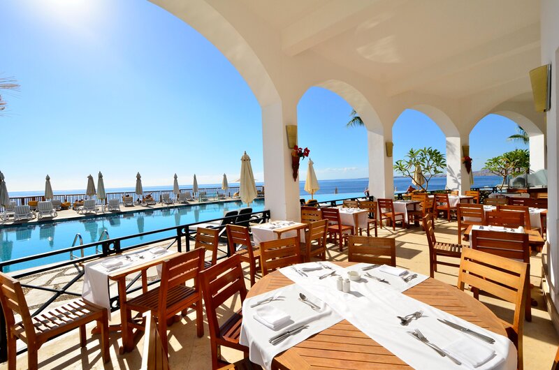 Reef Oasis Blue Bay Resort & Spa 10