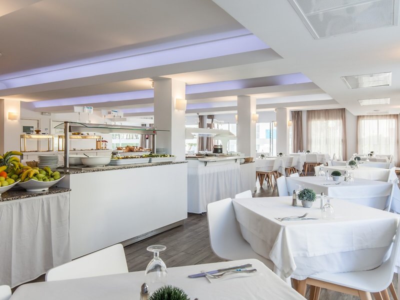 Blue Sea Cala Millor 22