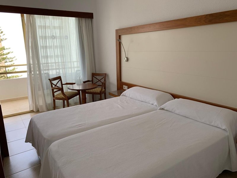 Blue Sea Cala Millor 35