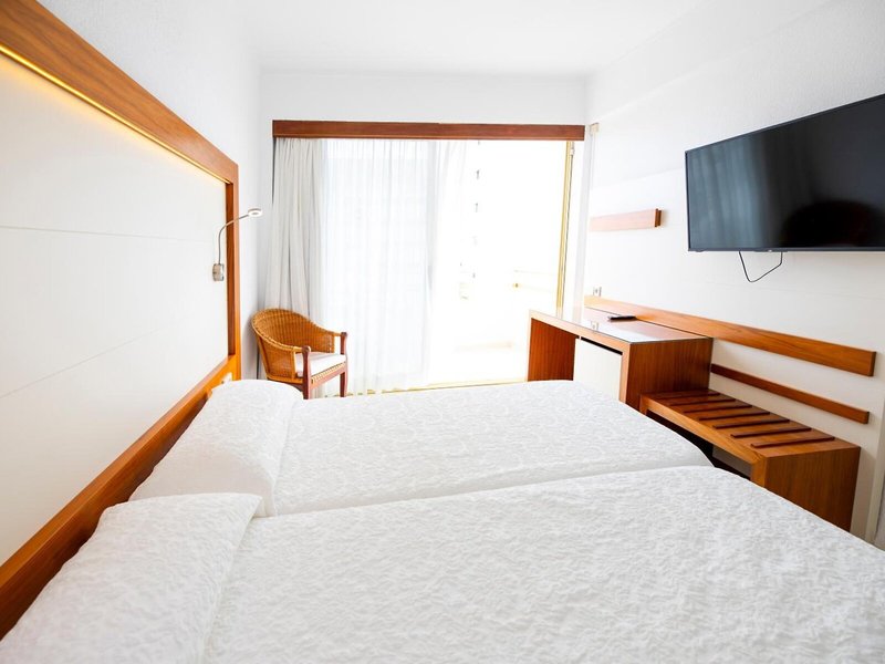 Blue Sea Cala Millor 36