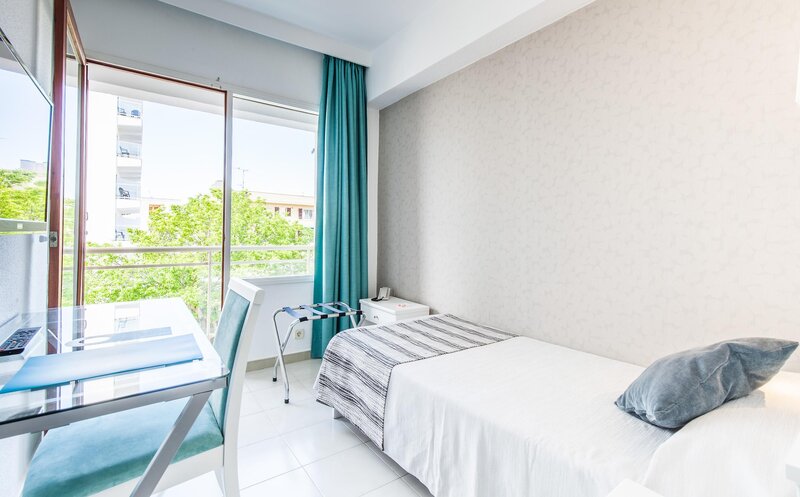 BlueSea Cala Millor 30